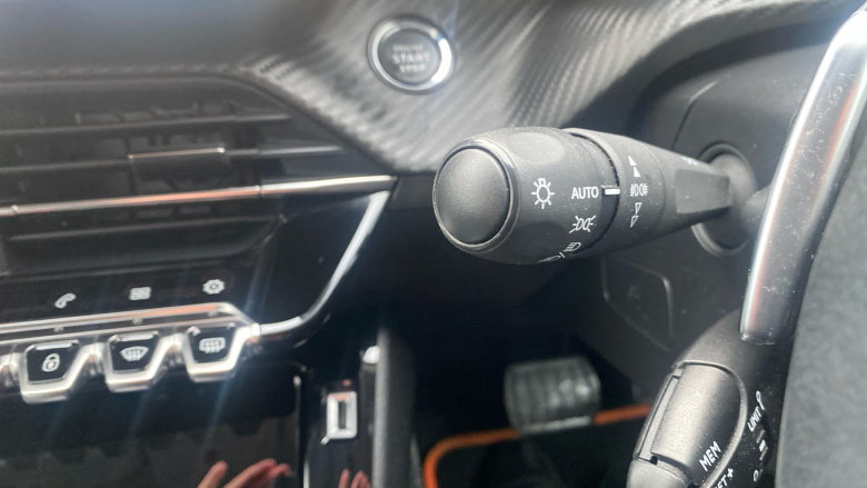 Peugeot 2008 1.2 PureTech 130 Allure Premium 5dr EAT8 Petrol Estate